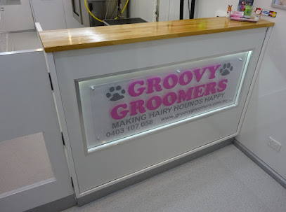 Groovy Groomers
